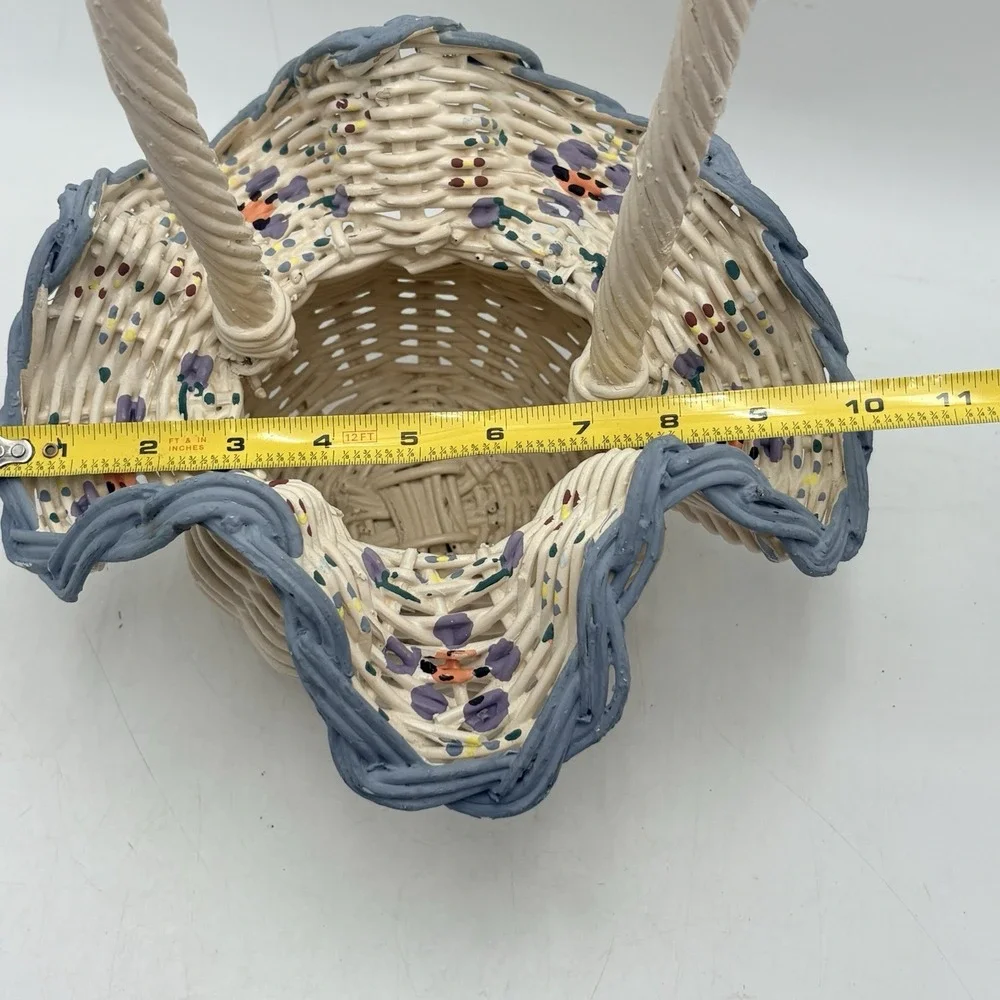 Vintage Wicker White Hand Painted Ruffle Edge Basket Cottagecore Floral 14